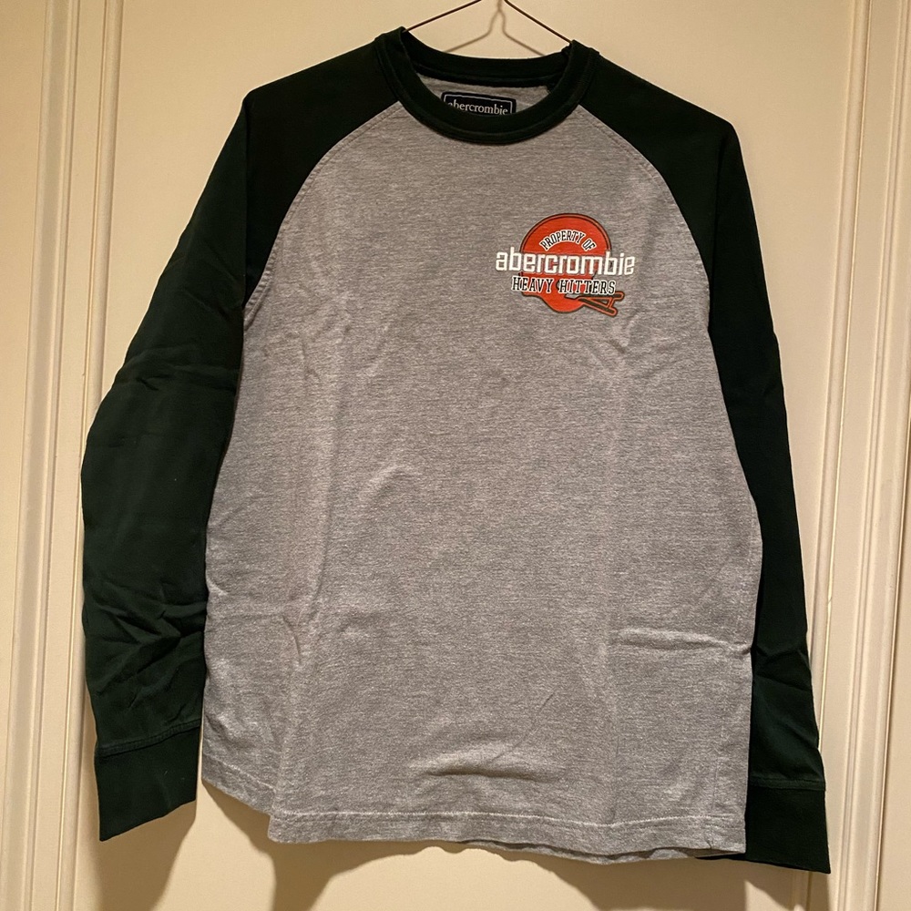 Abercrombie Boy large long sleeve gray shirt